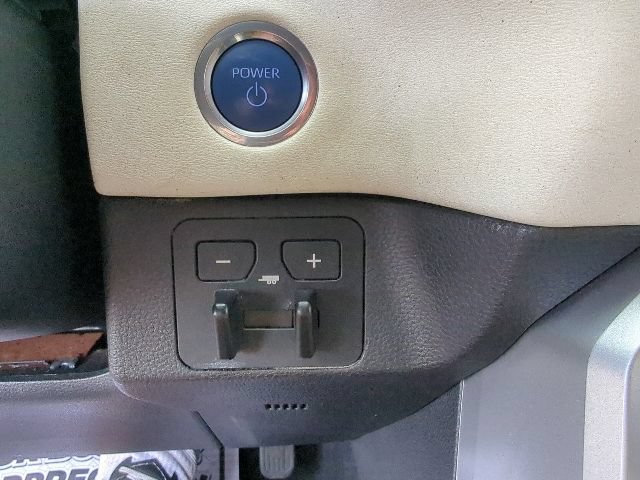 Used 2023 Toyota Tundra Capstone AWD/4WD image 24