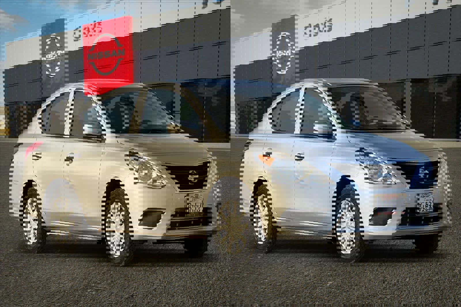 Used 2017 Nissan Versa S image 10