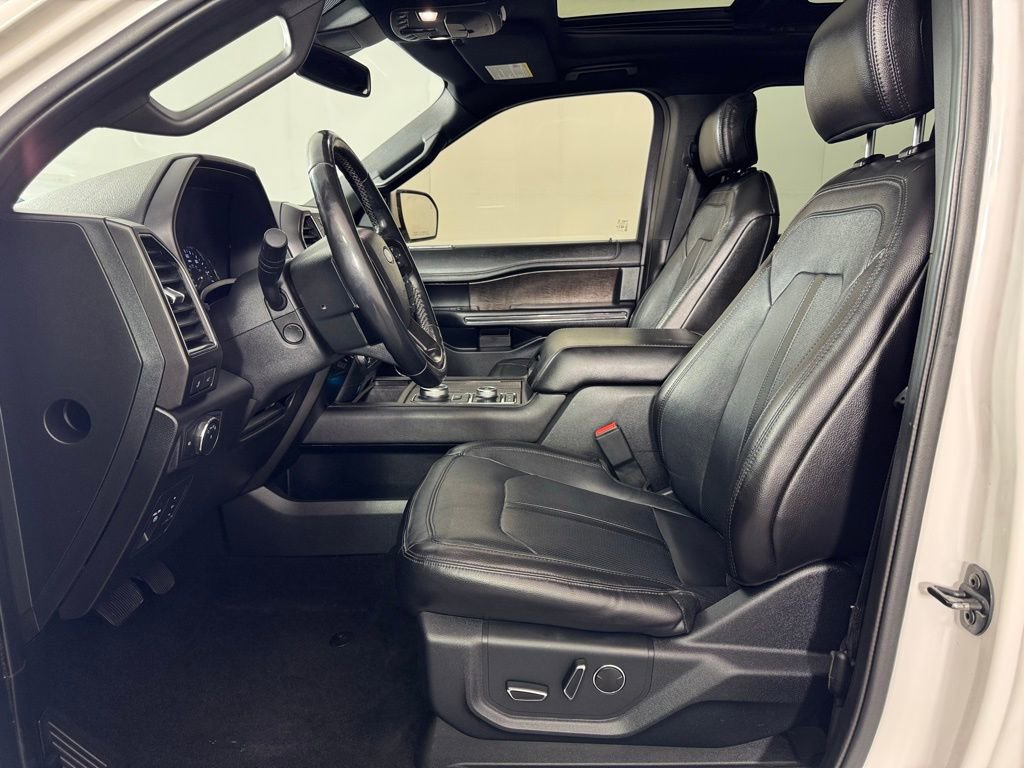 Used 2019 Ford Expedition Limited w/ Equipment Group 302A image 22