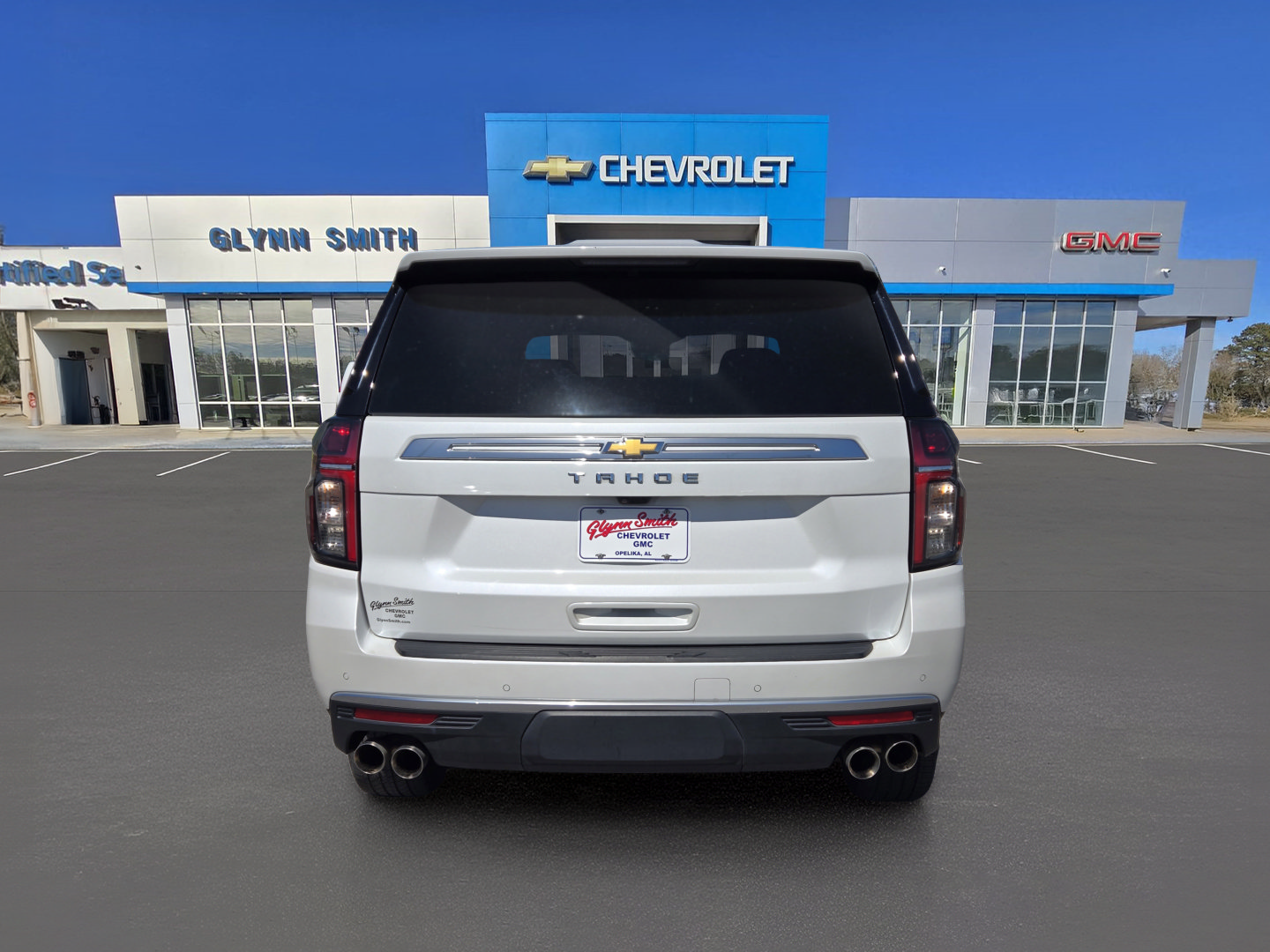 Used 2024 Chevrolet Tahoe High Country AWD/4WD image 6