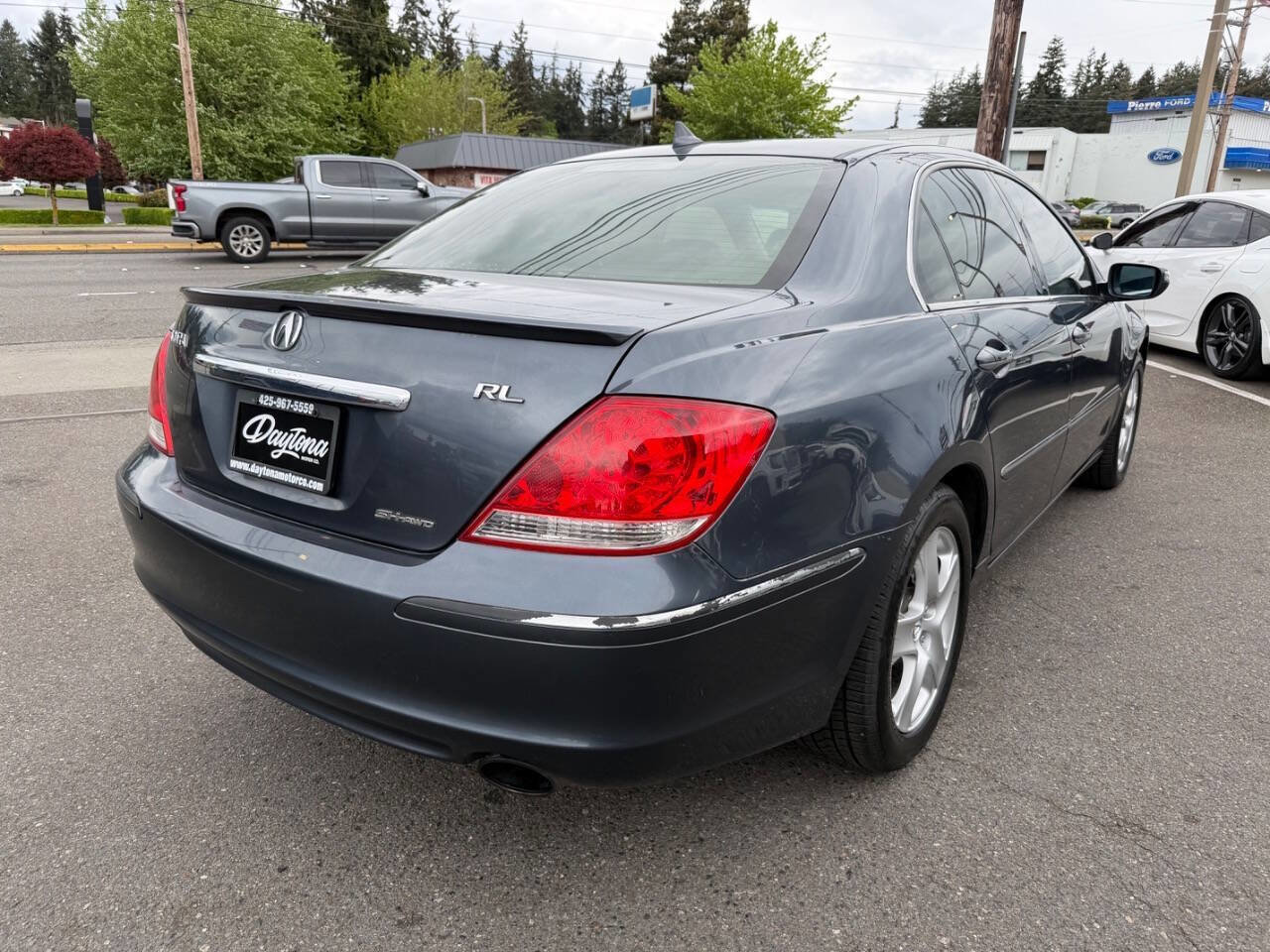 Used 2005 Acura RL AWD/4WD image 9