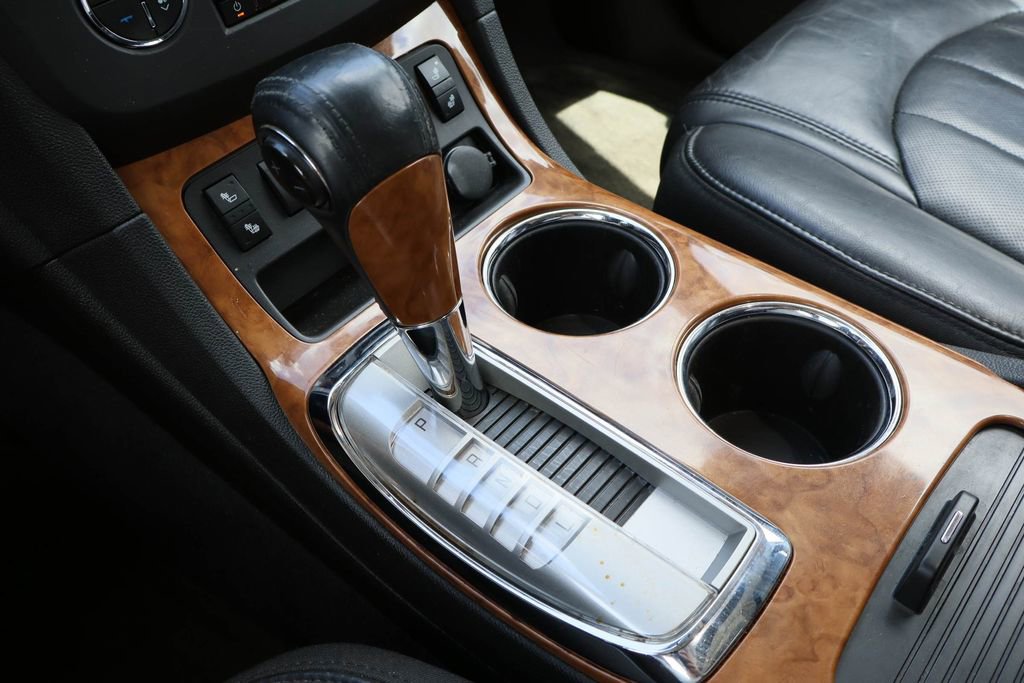 Used 2009 Buick Enclave CXL w/ Entertainment Package #2 image 15