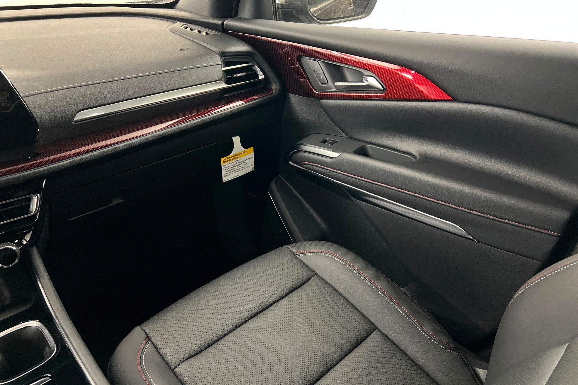 New 2026 Chevrolet Traverse Z71 w/ Enhanced Driving Package AWD/4WD image 11