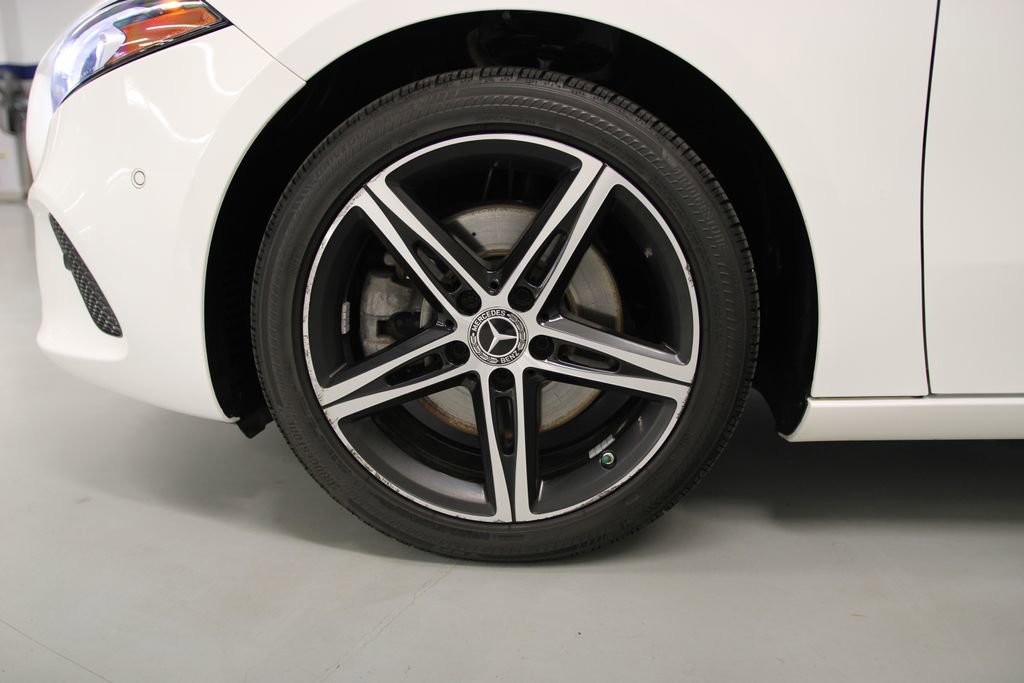 Used 2019 Mercedes-Benz A 220 4MATIC image 10