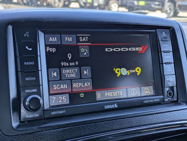 Used 2017 Dodge Grand Caravan SXT w/ Blacktop Package image 18