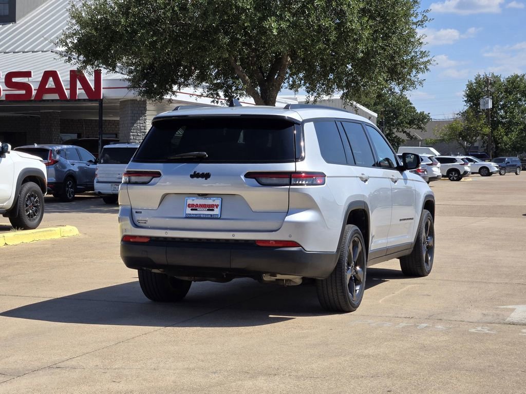 Used 2022 Jeep Grand Cherokee L Altitude image 5