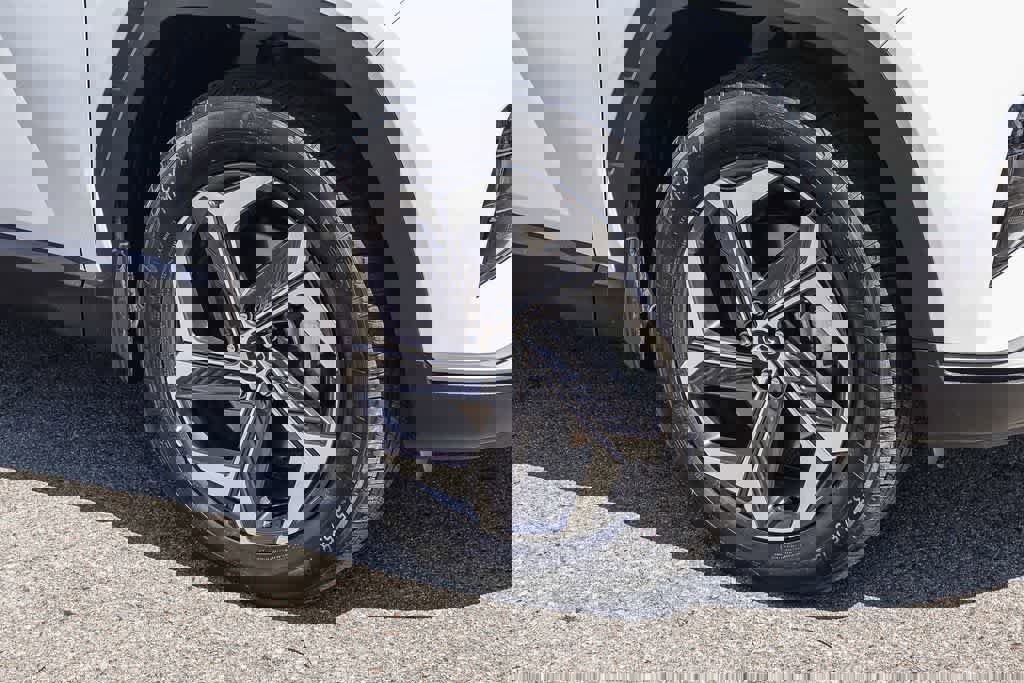 Used 2024 Hyundai Tucson SEL image 9