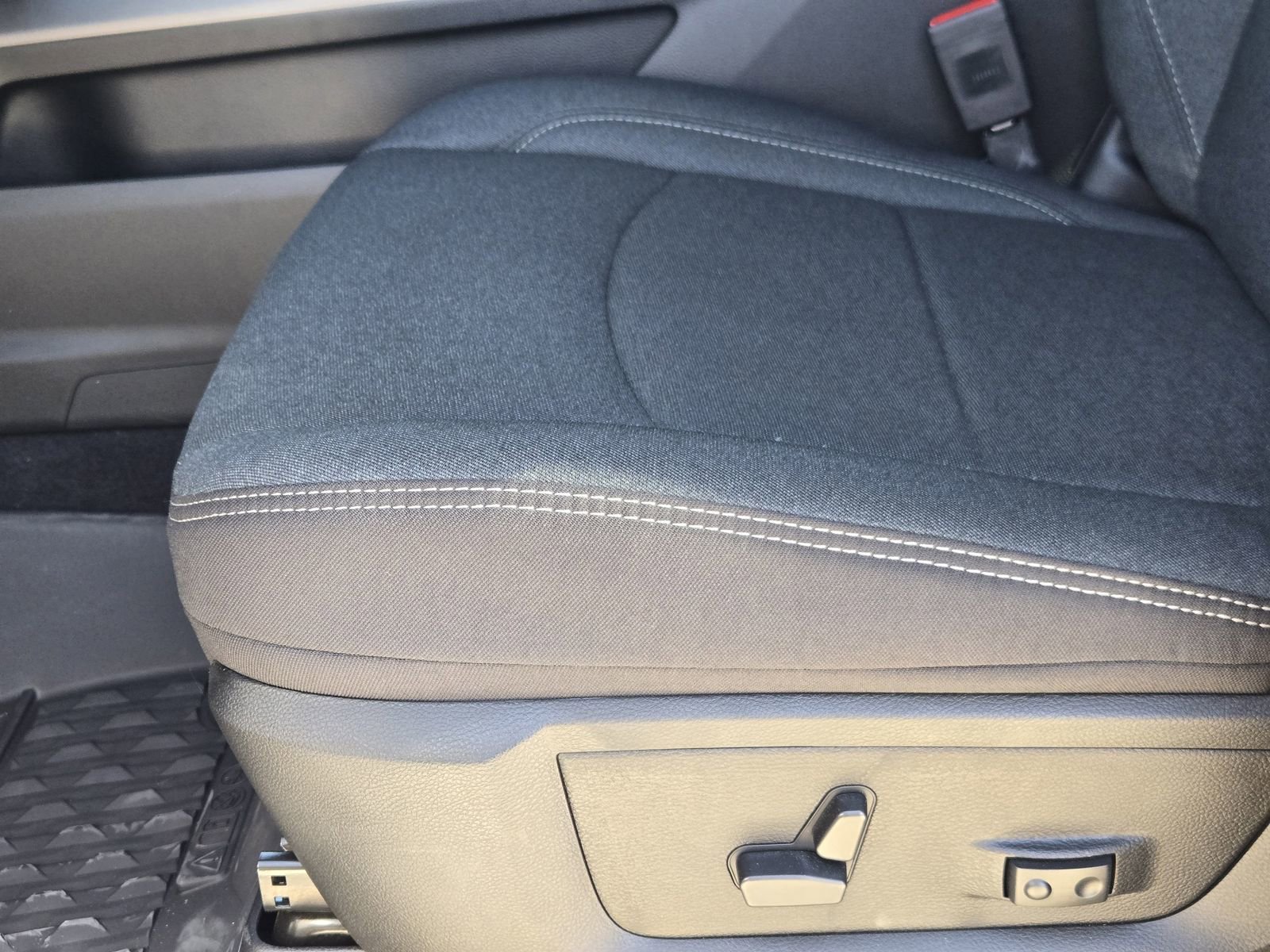 New 2026 RAM 2500 Lone Star image 24