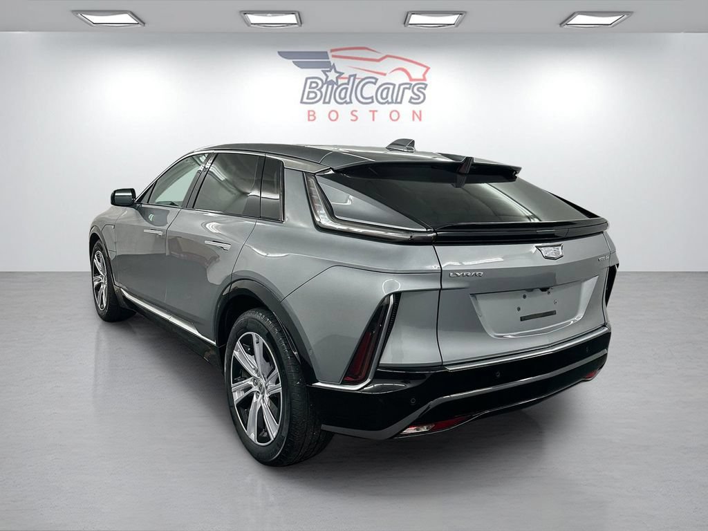 Used 2024 Cadillac Lyriq Tech w/ Driver Assist Package AWD/4WD image 6