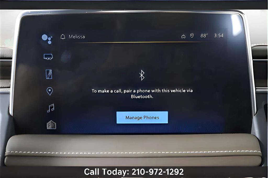 Used 2024 Chevrolet Tahoe High Country w/ Advanced Technology Package image 15