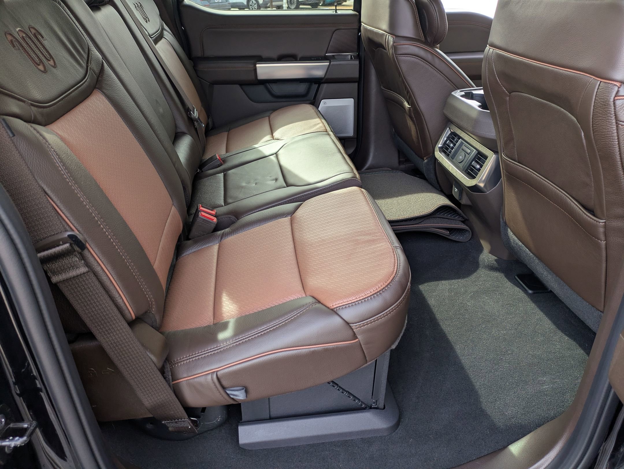 New 2026 Ford F250 King Ranch w/ Chrome Package image 38