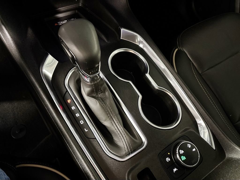 Used 2023 Chevrolet Traverse Premier image 18