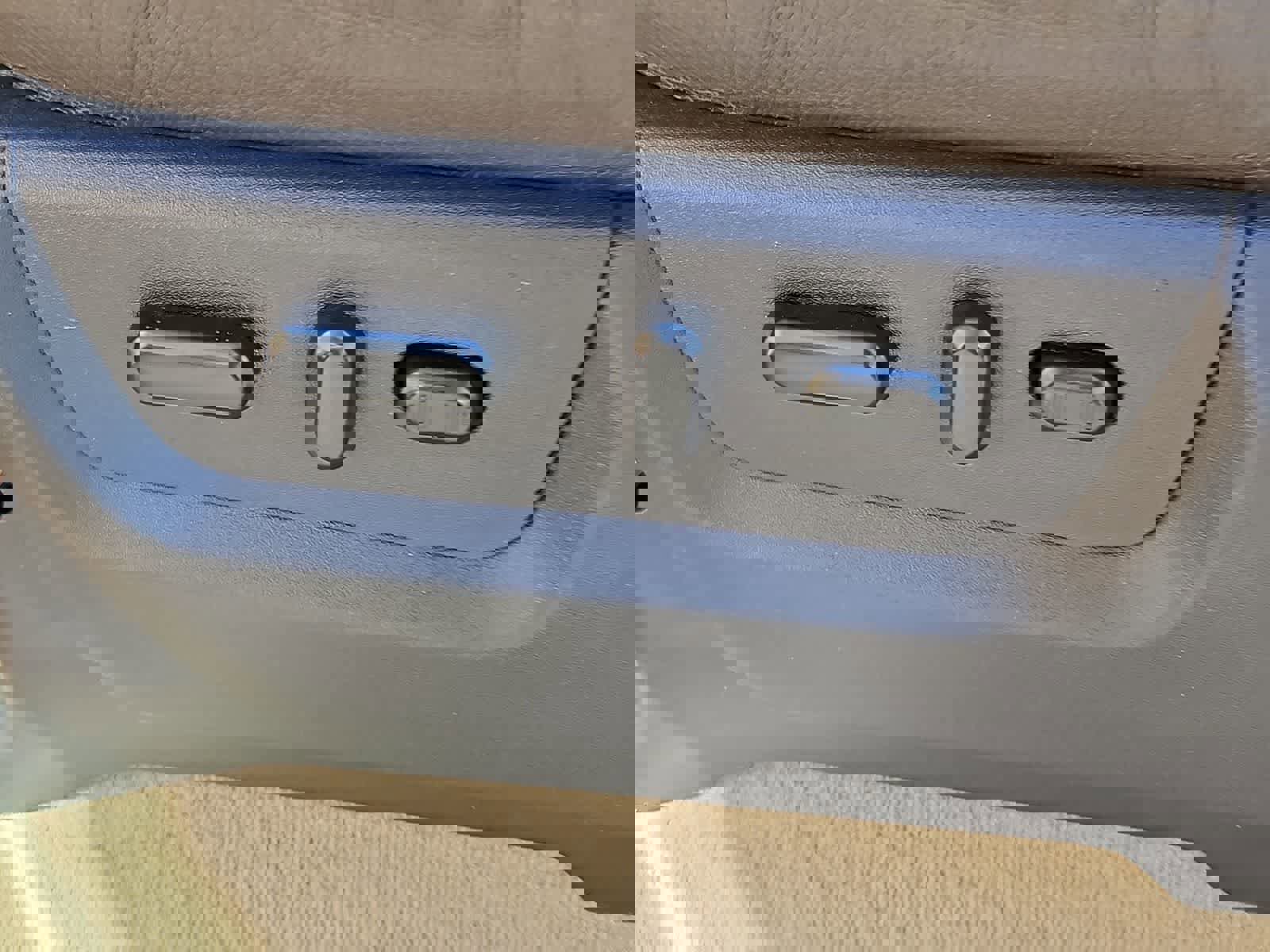 Used 2015 Ford F350 King Ranch image 19