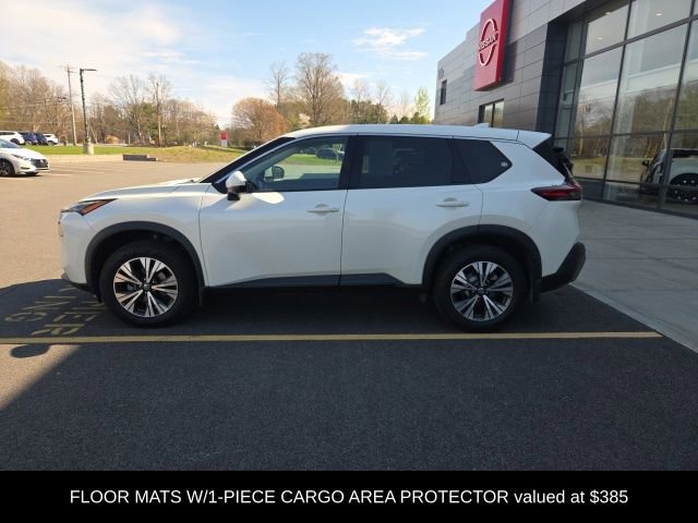 Used 2021 Nissan Rogue SV AWD/4WD image 3