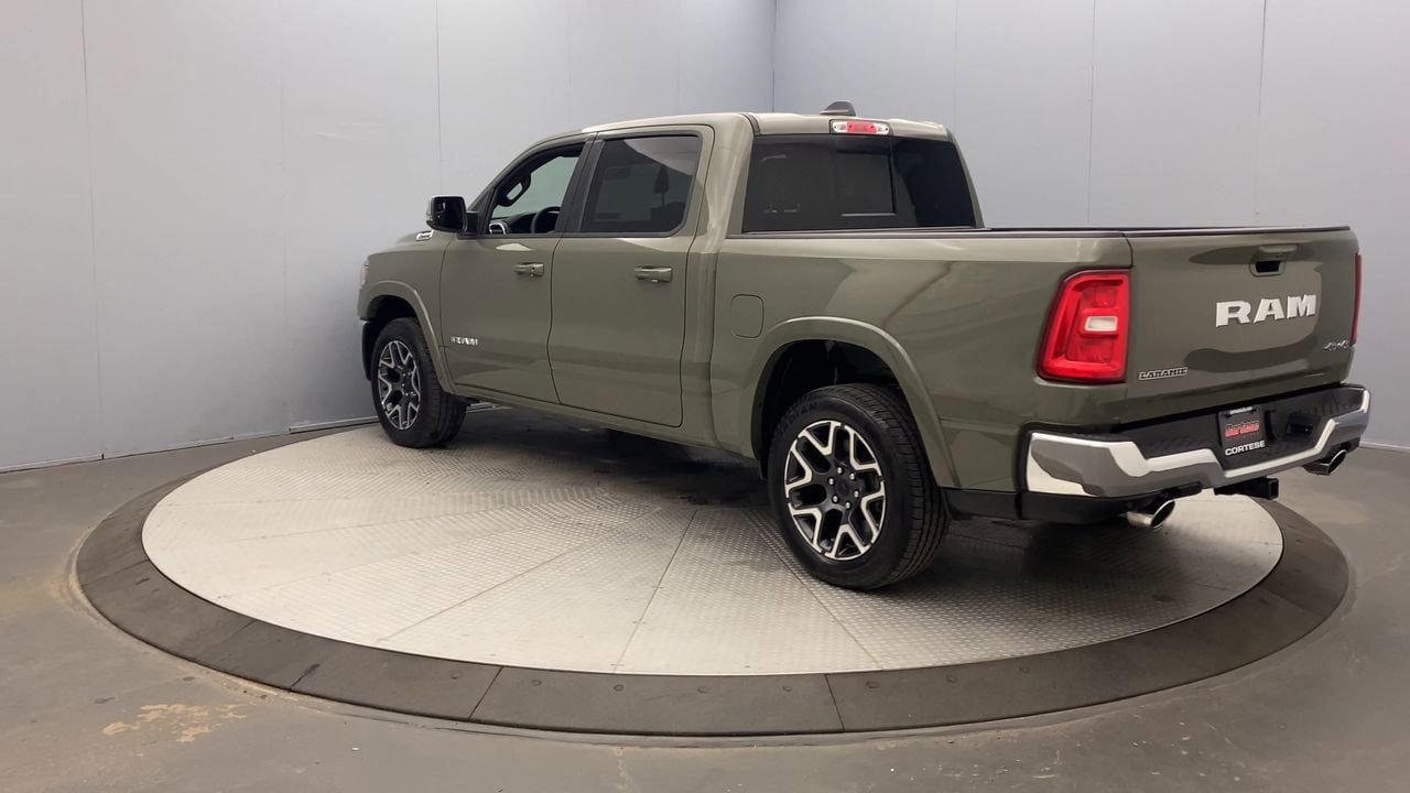 Used 2026 RAM 1500 Laramie AWD/4WD image 3