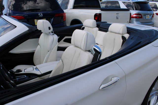 Used 2016 BMW 650i Convertible RWD image 9