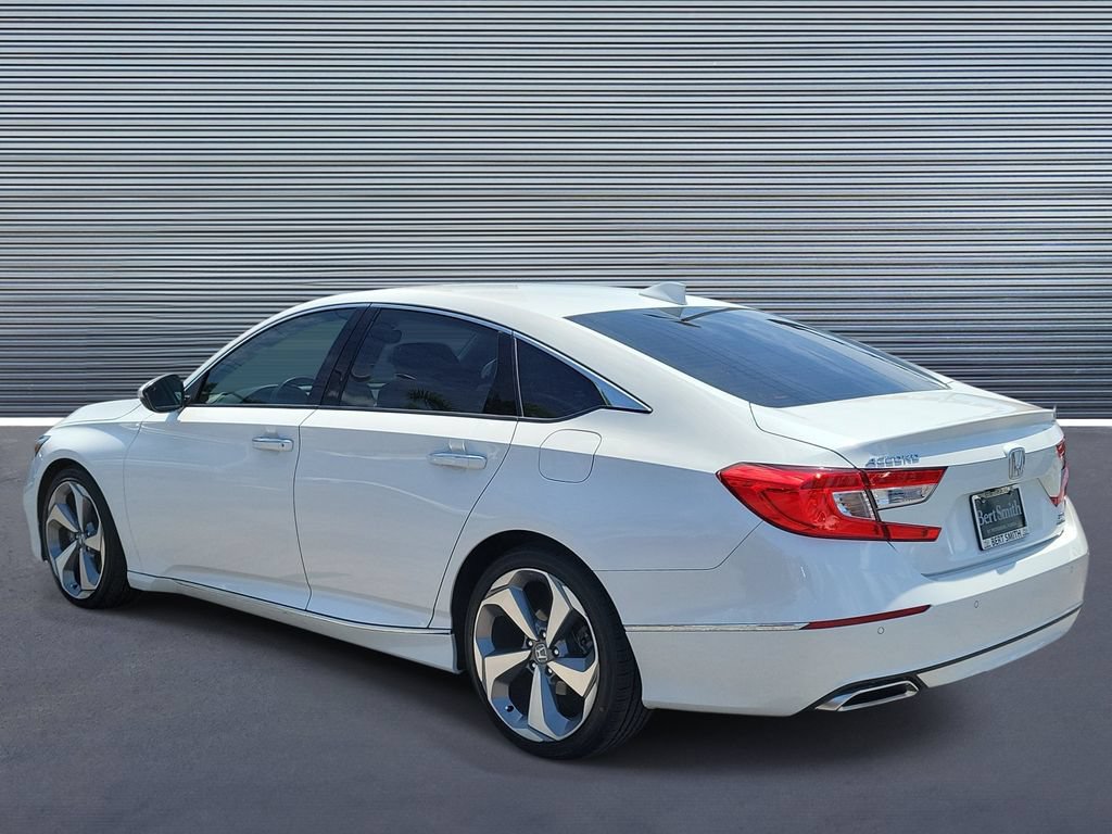 Used 2020 Honda Accord Touring image 4