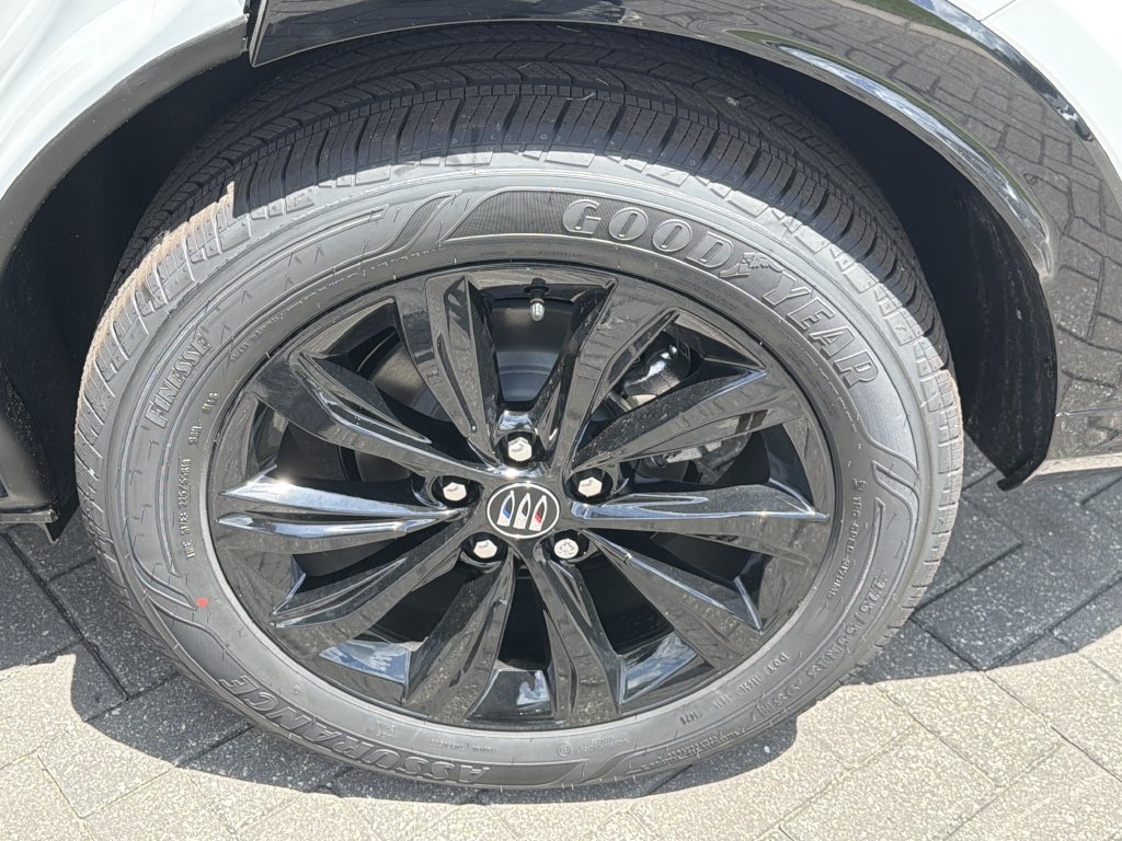 New 2026 Buick Envista Sport Touring w/ Convenience I Package FWD image 10