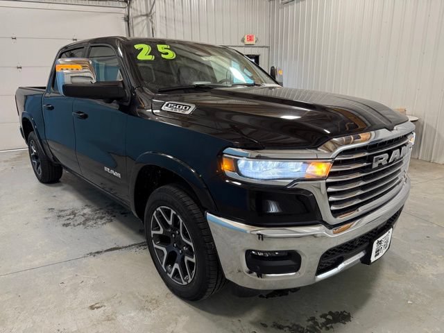 Used 2025 RAM 1500 Laramie w/ Advanced Safety Group II AWD/4WD image 6
