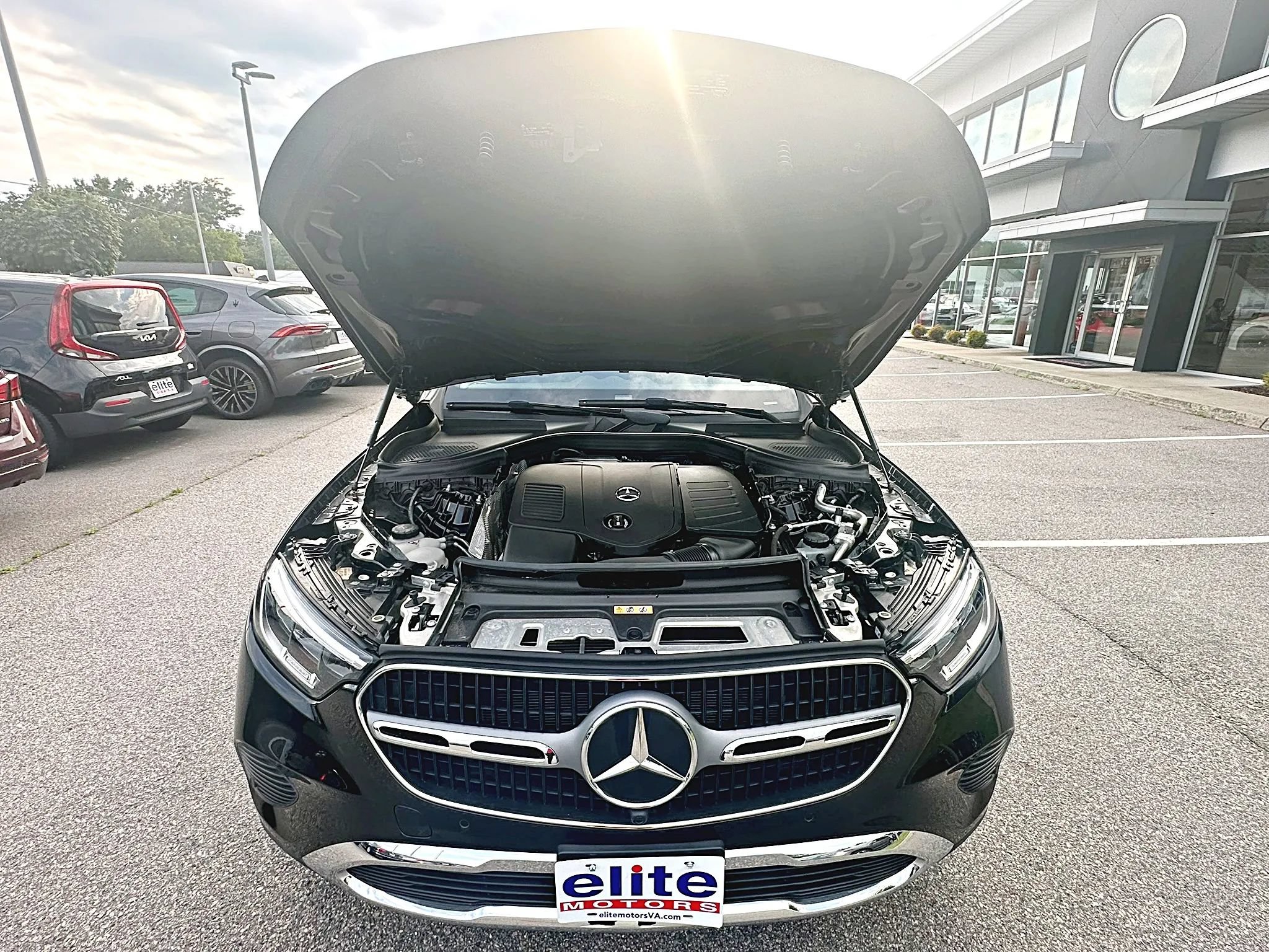 Used 2023 Mercedes-Benz GLC 300 4MATIC image 53