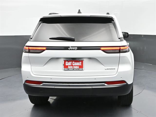 Used 2025 Jeep Grand Cherokee Laredo X image 29