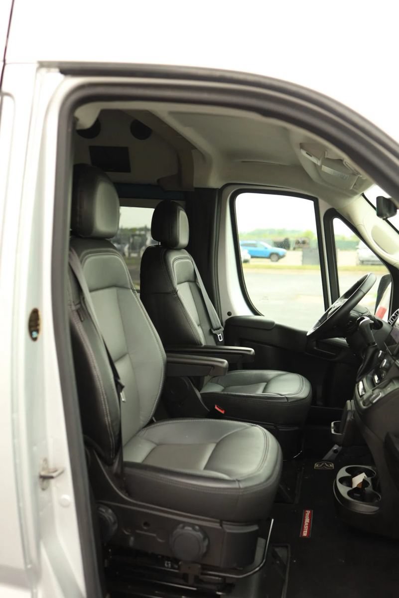 Used 2024 RAM ProMaster 3500 w/ Leather Interior Group FWD image 70
