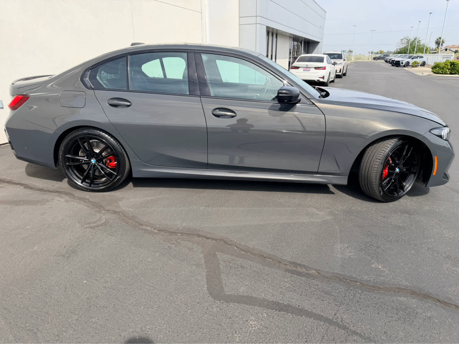 Used 2024 BMW 330i Sedan w/ M Sport Package image 7