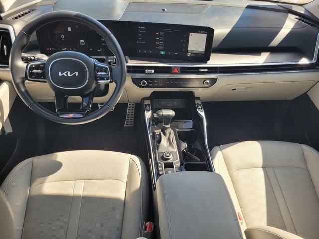 Used 2025 Kia Sorento SX FWD image 14