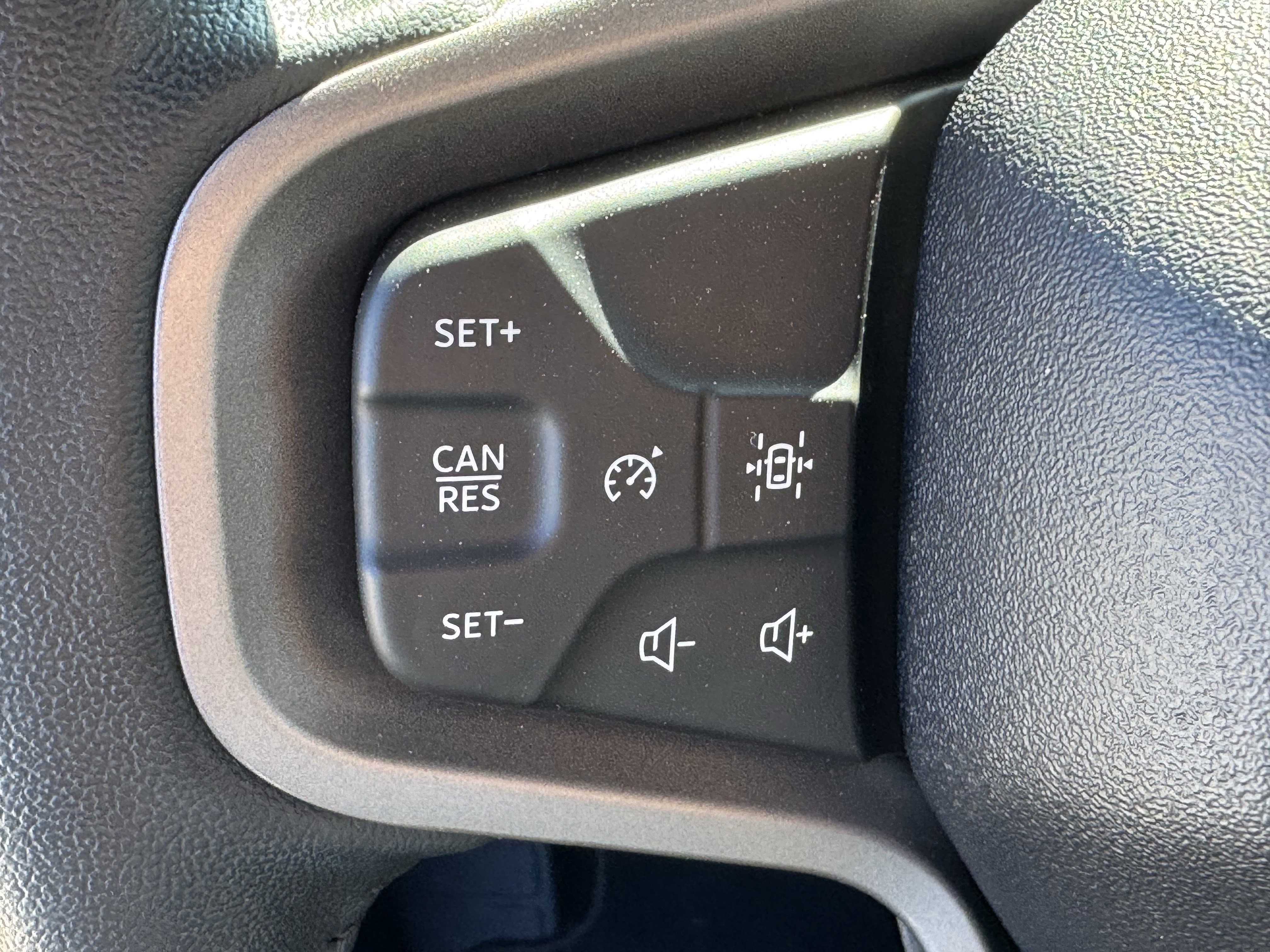 Used 2023 Ford Bronco Wildtrak image 25