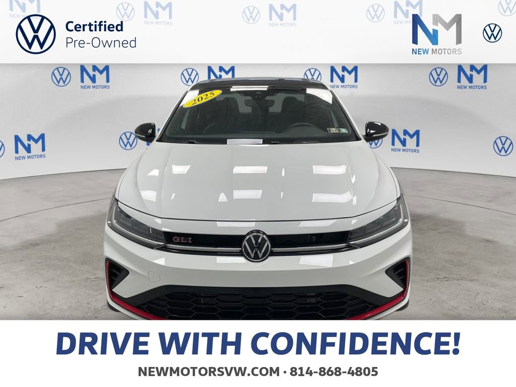 Used 2025 Volkswagen Jetta GLI Autobahn image 6