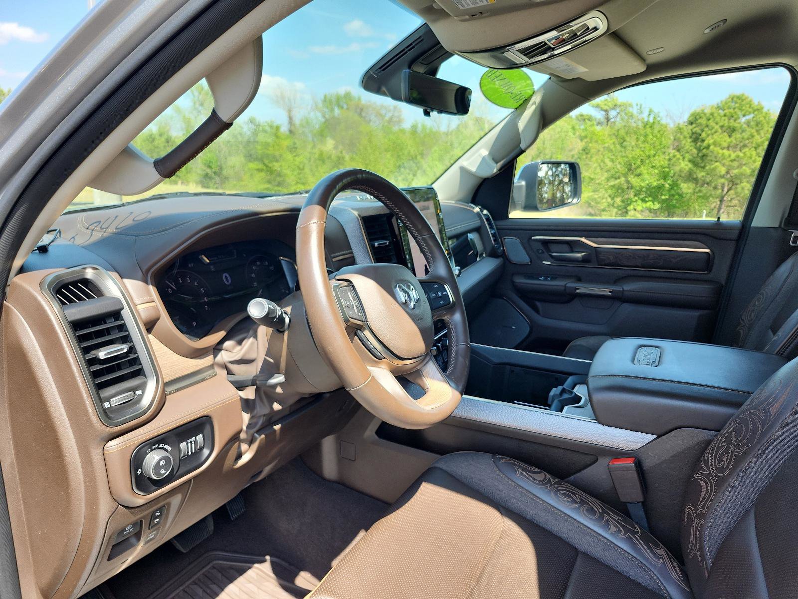 Used 2025 RAM 1500 Limited image 16