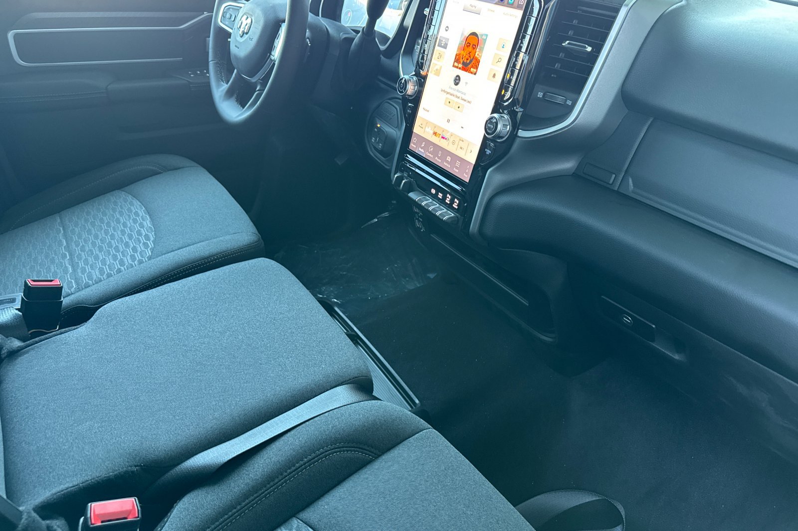 New 2026 RAM 3500 Big Horn AWD/4WD image 14