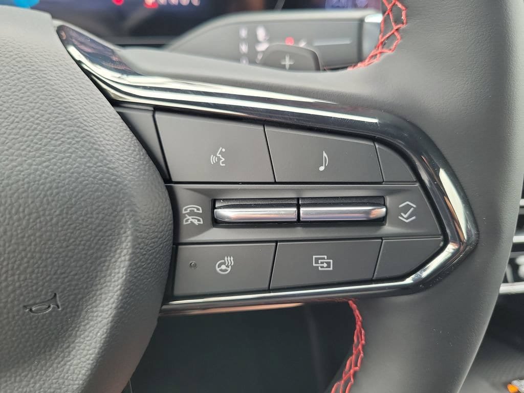 New 2026 Chevrolet Traverse RS FWD image 6
