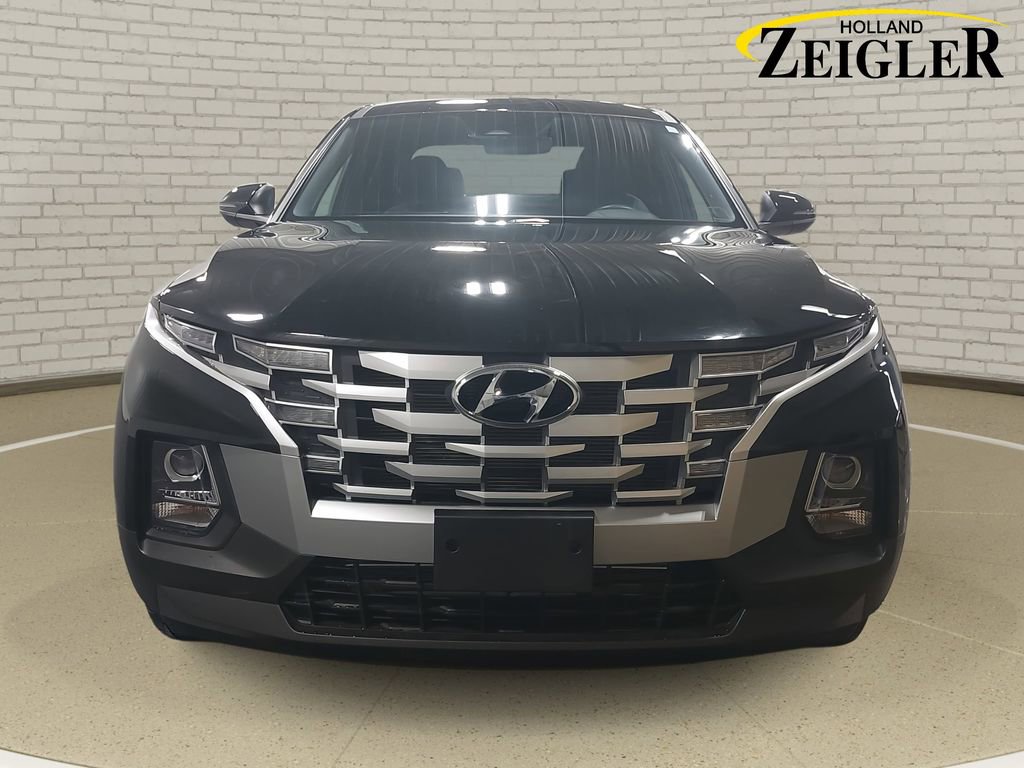 Used 2023 Hyundai Santa Cruz SEL image 2