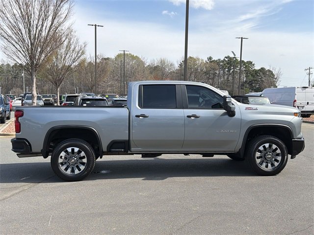 Used 2024 Chevrolet Silverado 2500 Custom w/ Custom Value Package image 13