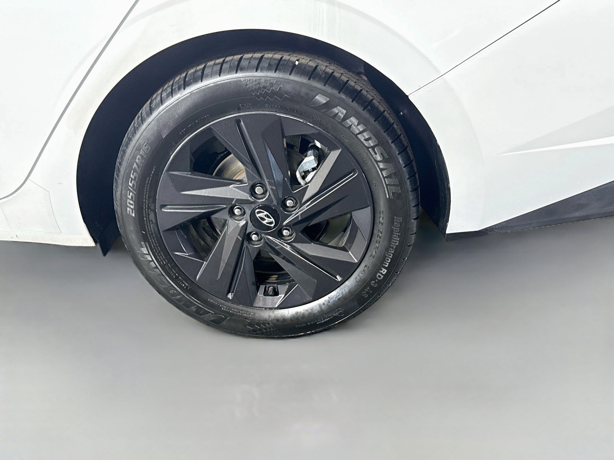 Used 2021 Hyundai Elantra SEL FWD image 37