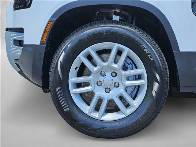 Certified 2025 Land Rover Defender 130 S image 10