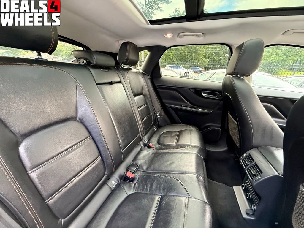 Used 2018 Jaguar F-PACE Prestige AWD/4WD image 33