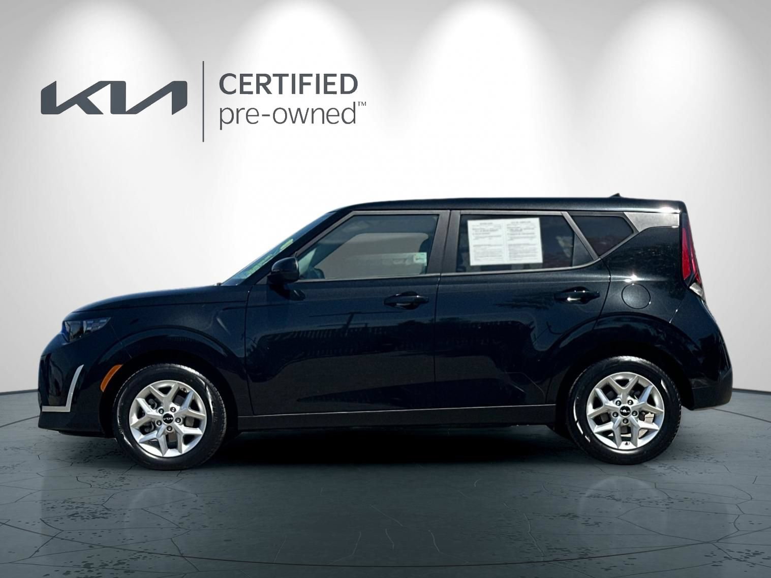 Certified 2024 Kia Soul LX w/ Option Group 015 FWD image 7