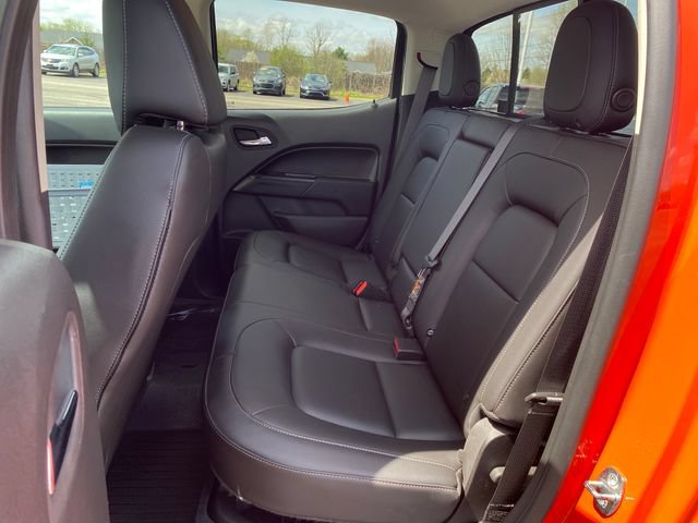 Used 2022 Chevrolet Colorado ZR2 w/ ZR2 Dusk Special Edition AWD/4WD image 18