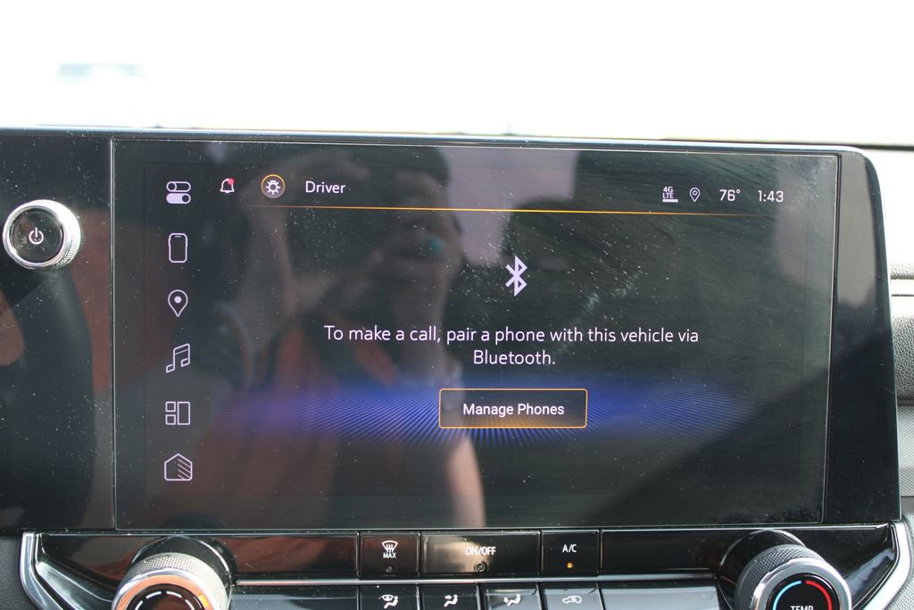 Used 2024 Chevrolet Colorado W/T image 43