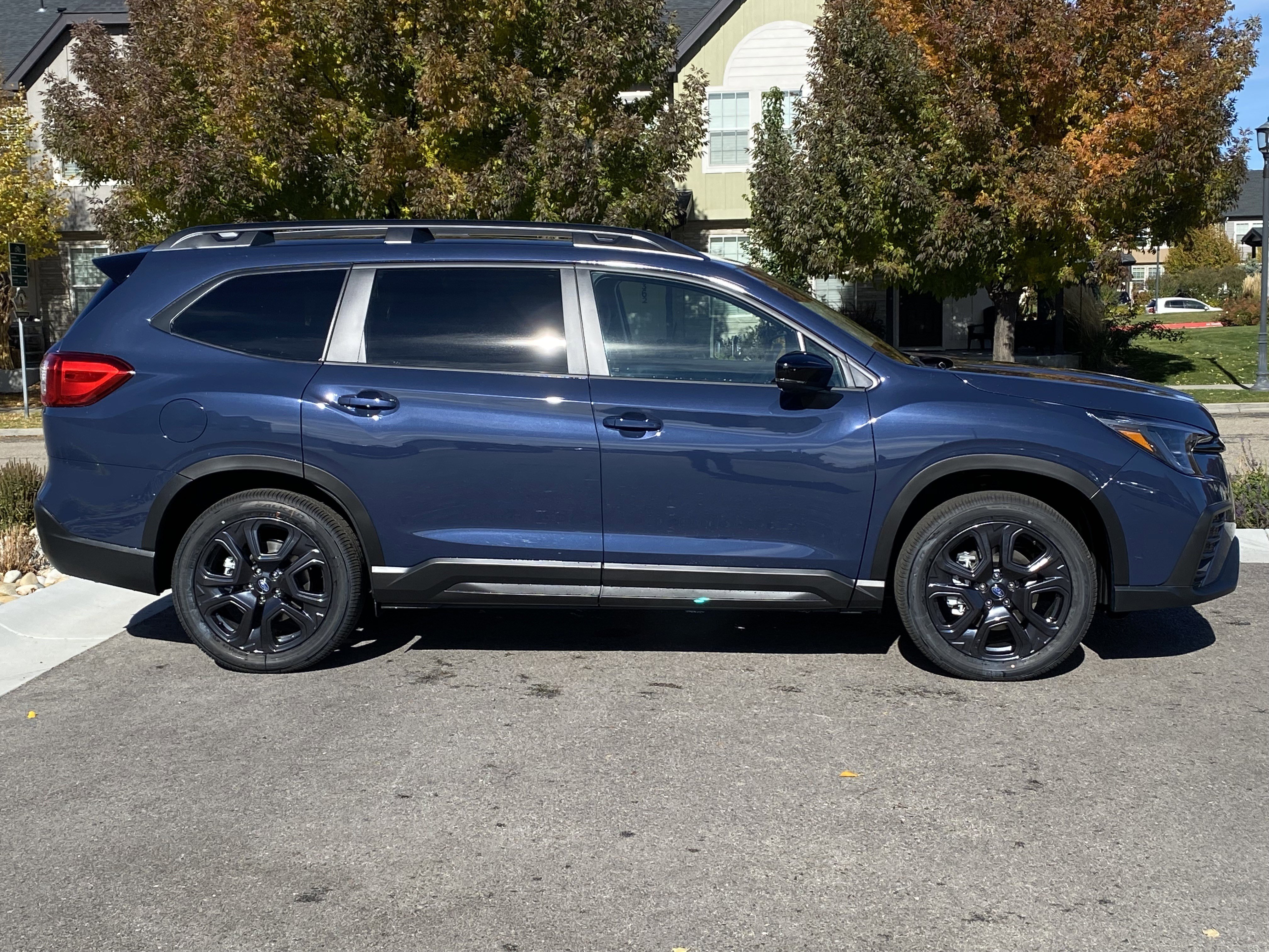 New 2025 Subaru Ascent Bronze Edition image 7