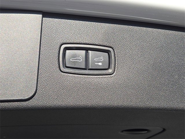 Used 2023 Porsche Cayenne image 35