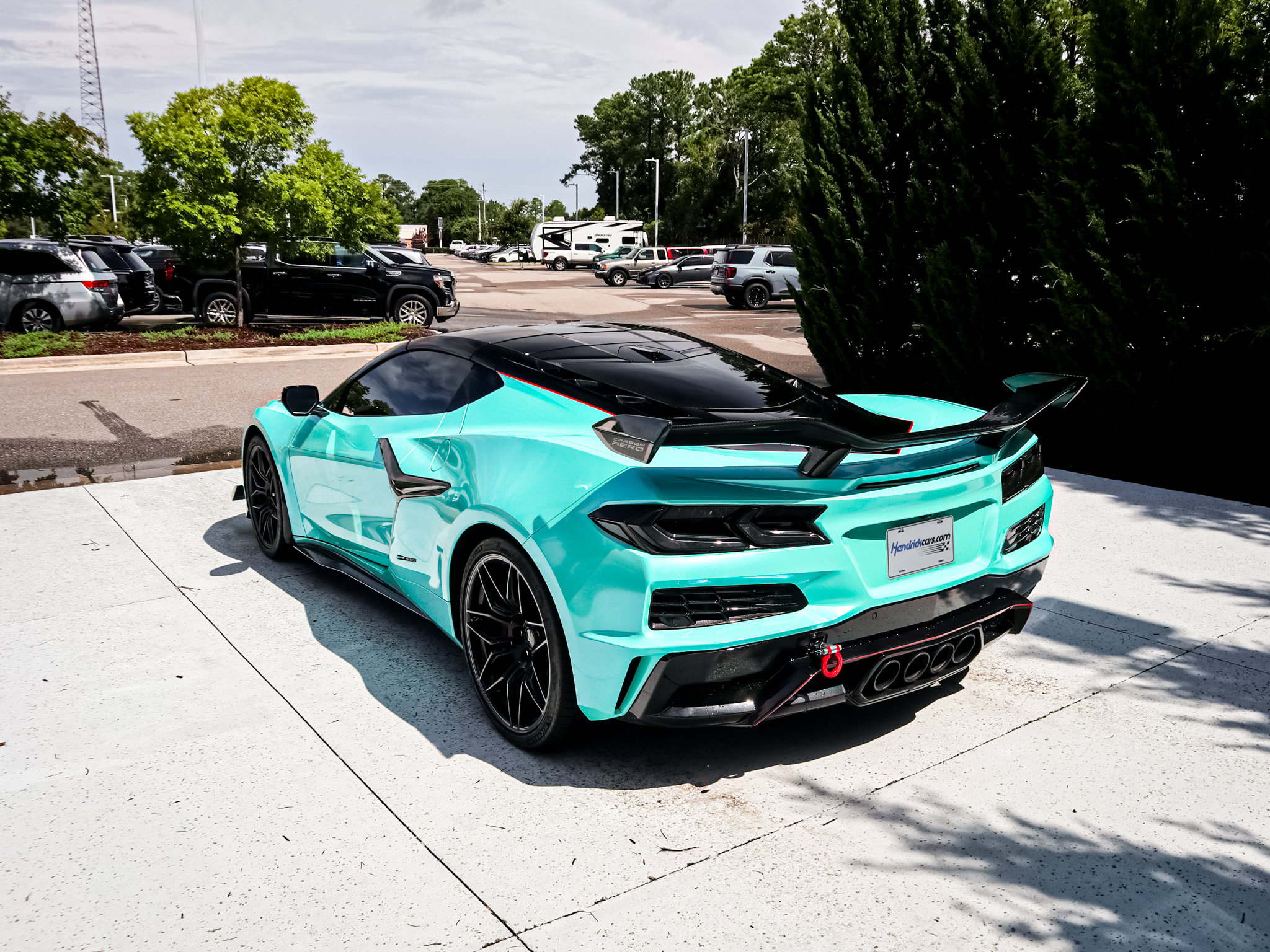 Used 2024 Chevrolet Corvette Z06 RWD image 8