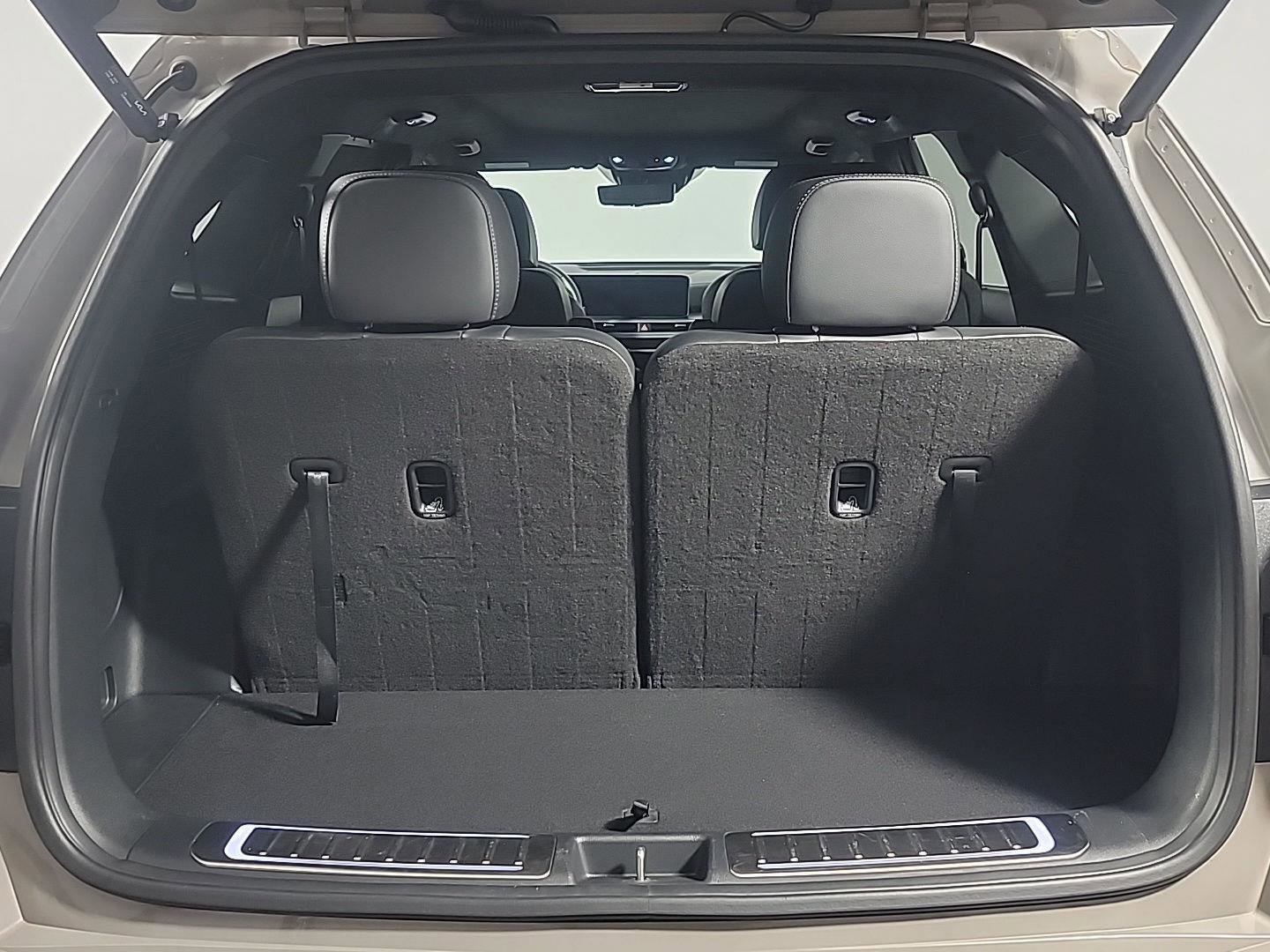 Used 2024 Kia Sorento SX Prestige image 7