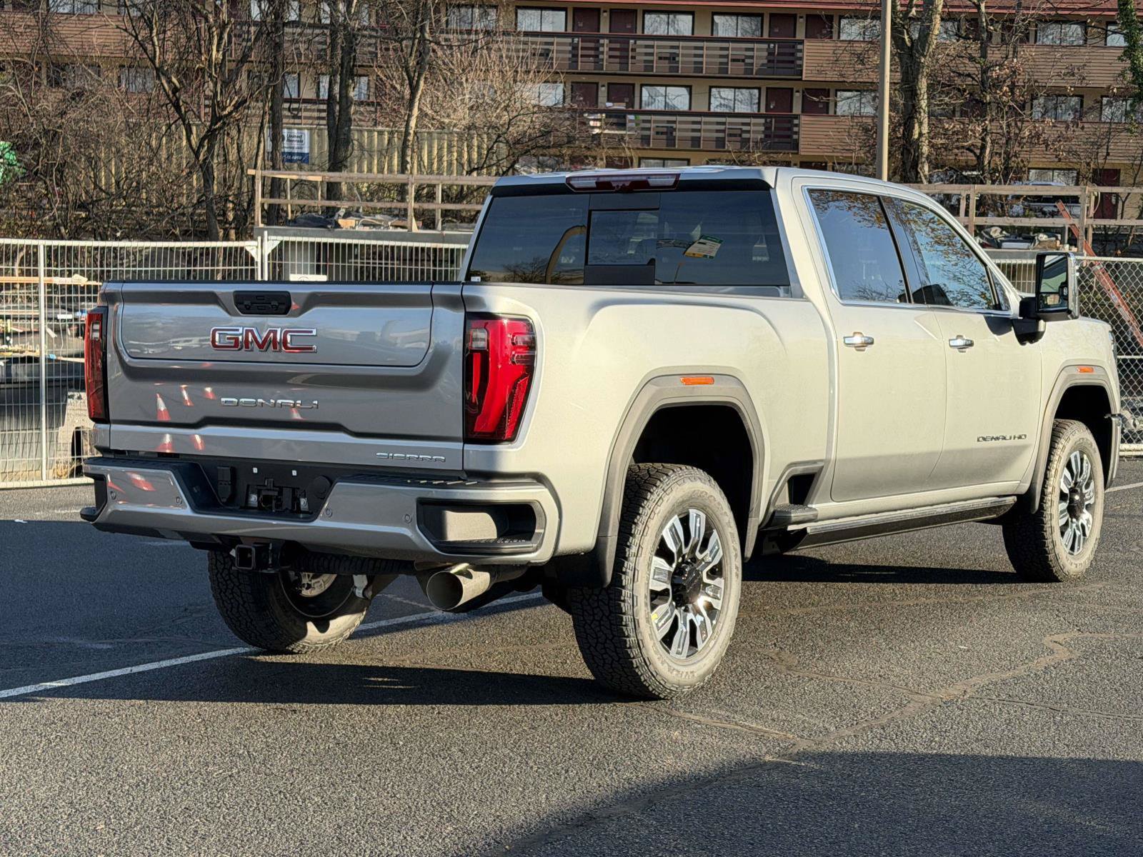 New 2026 GMC Sierra 2500 Denali w/ Denali Reserve Package AWD/4WD image 2