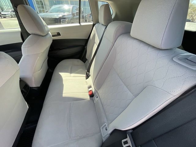 Used 2024 Toyota Corolla Cross L image 17