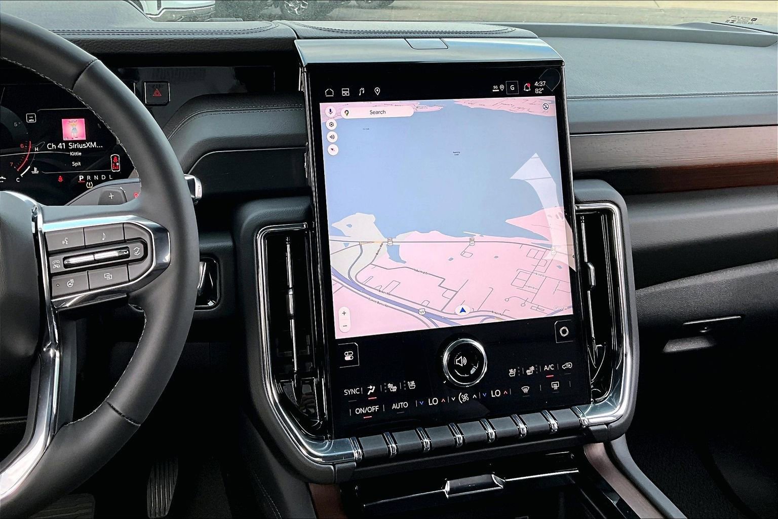 New 2026 GMC Yukon Denali image 7