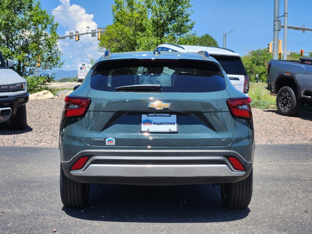 New 2026 Chevrolet Trax LT w/ LT Convenience Package FWD image 12