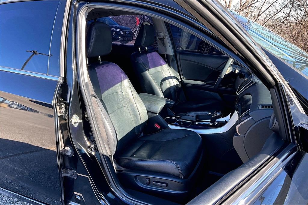Used 2016 Honda Accord EX-L image 10